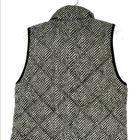 J. Crew Quilted Herringbone Excursion Vest Small - Picture 4 of 11